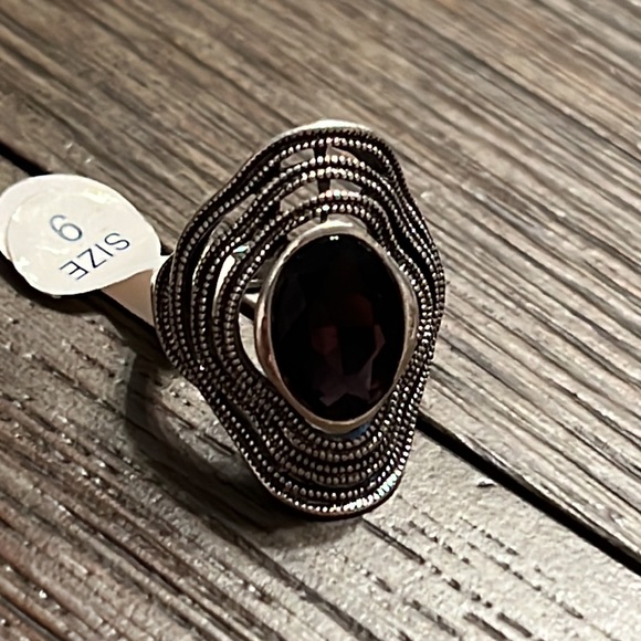 VINTAGE Women’s Ring - Picture 9 of 9